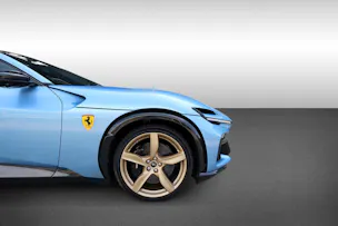 FERRARI Purosangue 6.5 V12