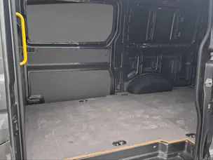 VW Crafter 35 2.0 BiTDI L3 4Motion People A