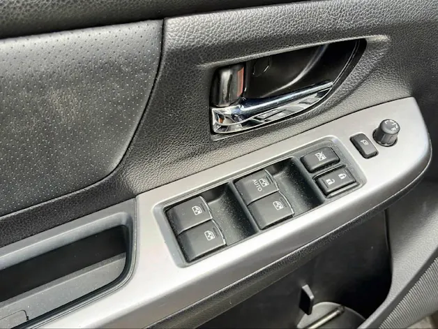 Subaru XV 2.0i Swiss Three