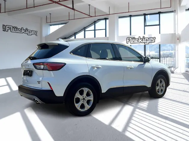 FORD Kuga 2.5 Hybrid Cool & Connect 4x4 mit Anhängerkupplung 1500kg