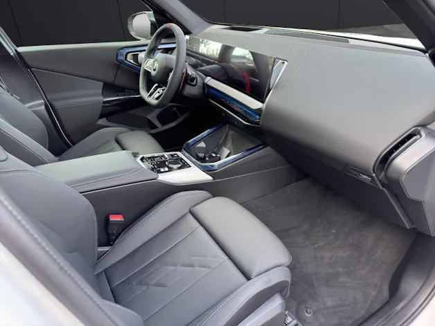 BMW X3 M50i