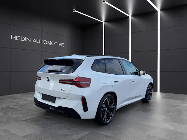 BMW X3 M50i