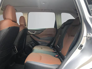 Fahrzeugbild SUBARU Forester Station 2.0i e-Boxer Luxury
