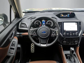 https://vehicle.imgix.net/4438638/406a90ba-4f4f-451b-b3a2-7a525c46782a.jpg
