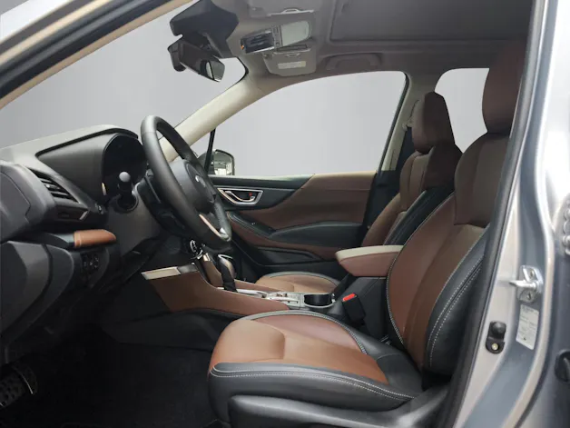Subaru Forester Station 2.0i e-Boxer Luxury