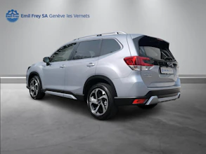 https://vehicle.imgix.net/4438638/54be02fb-657e-4f8f-8580-43a19a5da119.jpg