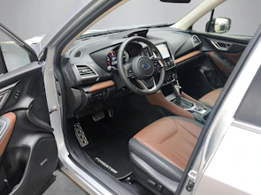 Fahrzeugbild SUBARU Forester Station 2.0i e-Boxer Luxury