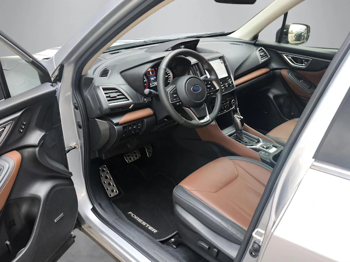 Fahrzeugbild SUBARU FORESTER