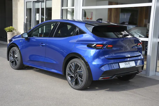 RENAULT Clio 1.8 E-Tech esprit Alpine