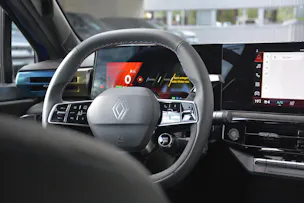 RENAULT Clio 1.8 E-Tech esprit Alpine