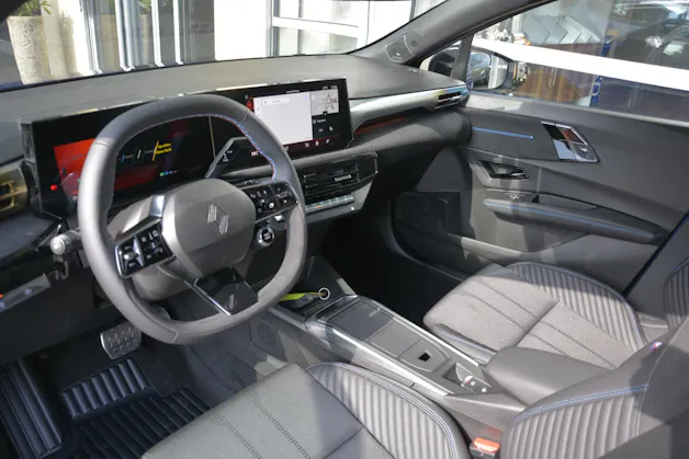 RENAULT Clio 1.8 E-Tech esprit Alpine