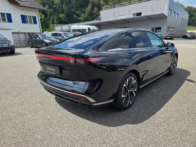 MAZDA 6e Takumi