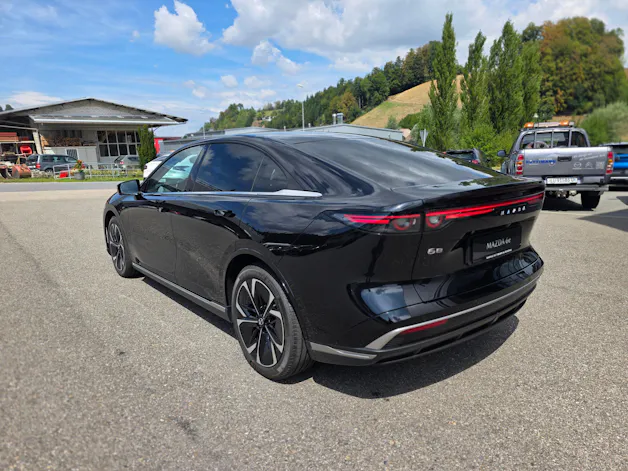MAZDA 6e Takumi