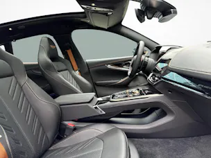 ASTON MARTIN DBX S 4.0 V8 Bi-Turbo