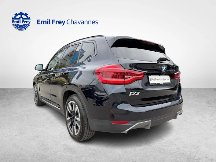 Fahrzeugbild BMW iX3