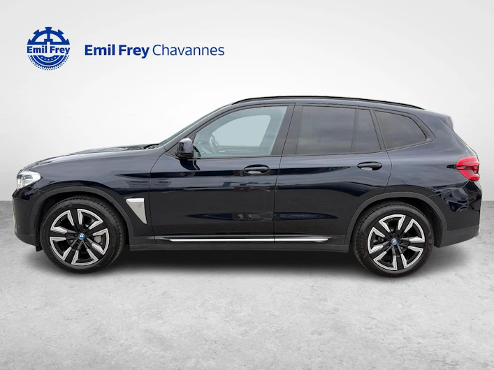 Fahrzeugbild BMW iX3