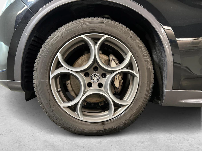 immagine del veicolo ALFA ROMEO STELVIO
