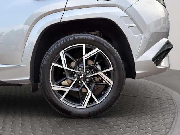 HYUNDAI Tucson 1.6 T-GDi HEV N-Line 4WD