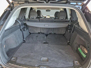 https://vehicle.imgix.net/4438761/bb553b39-325e-48e9-a087-770bdb6302cb.jpg