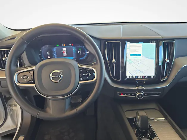 VOLVO XC60 2.0 T6 TE Plus Dark eAWD