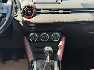 MAZDA CX-3 2.0 Revolution