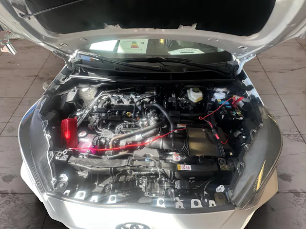 Toyota Yaris 1.5 VVT-i HSD Trend