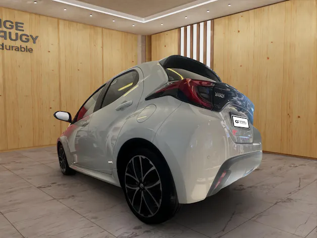 Toyota Yaris 1.5 VVT-i HSD Trend