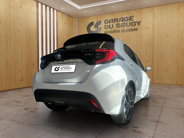 Toyota Yaris 1.5 VVT-i HSD Trend