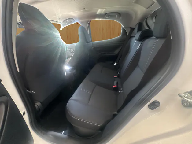 Toyota Yaris 1.5 VVT-i HSD Trend