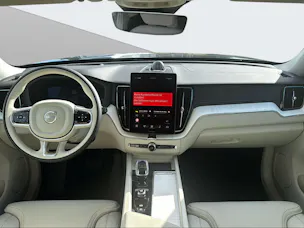 VOLVO XC60 2.0 B5 MH Ultra Bright AWD