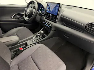 Toyota Yaris 1.5 VVT-i HSD Trend