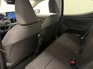 Toyota Yaris 1.5 VVT-i HSD Trend