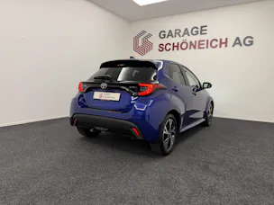 Toyota Yaris 1.5 VVT-i HSD Trend