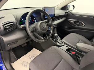 Toyota Yaris 1.5 VVT-i HSD Trend