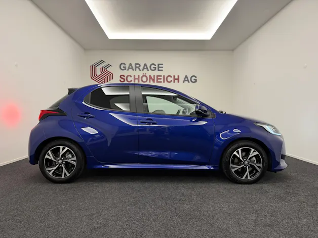 Toyota Yaris 1.5 VVT-i HSD Trend
