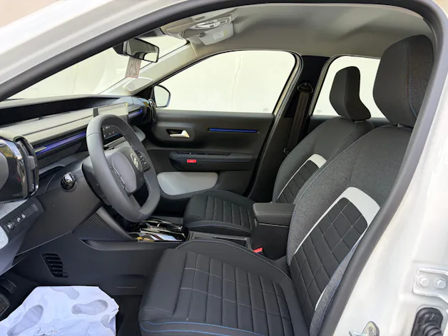 CITROEN C3 1.2 Hybrid Plus