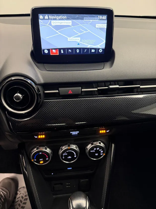 MAZDA 2 1.5 90 Ambition