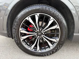 FORD Kuga 2.5 Hybrid ST-Line X 4x4