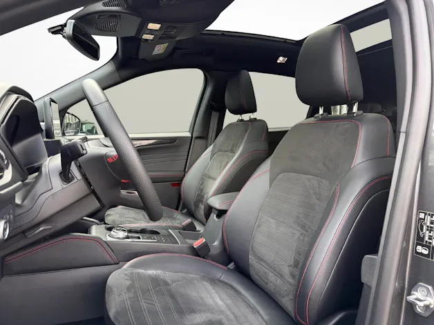 FORD Kuga 2.5 Hybrid ST-Line X 4x4