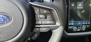 Subaru Crosstrek 2.0i e-Boxer Swiss Plus