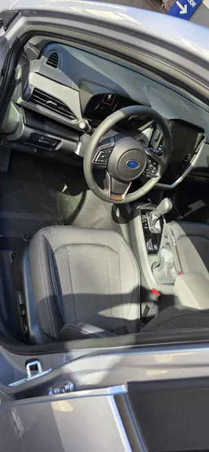 Subaru Crosstrek 2.0i e-Boxer Swiss Plus