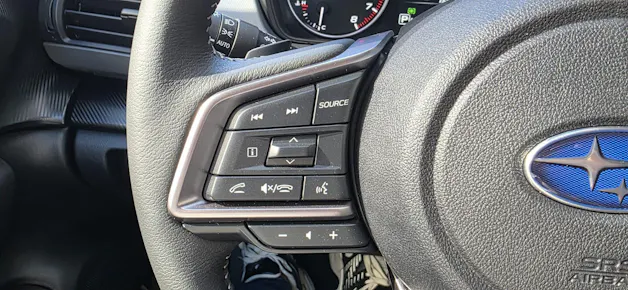 Subaru Crosstrek 2.0i e-Boxer Swiss Plus