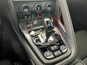 Fahrzeugbild JAGUAR F-Type Convertible 5.0 V8 R AWD