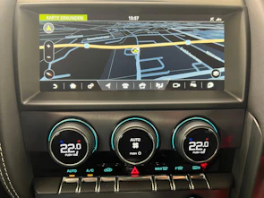 Fahrzeugbild JAGUAR F-Type Convertible 5.0 V8 R AWD