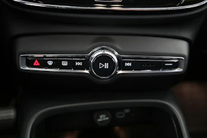 Fahrzeugbild VOLVO XC40 P8 Twin Pro AWD