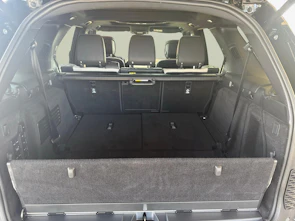 Fahrzeugbild LAND ROVER Discovery 3.0 D I6 300 Metropolitan Edition