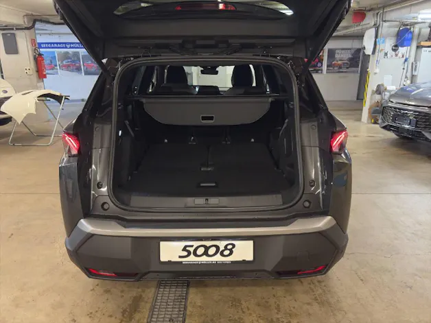 PEUGEOT 5008 1.6 PHEV GT