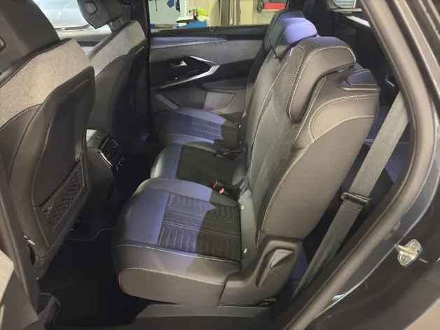 PEUGEOT 5008 1.6 PHEV GT