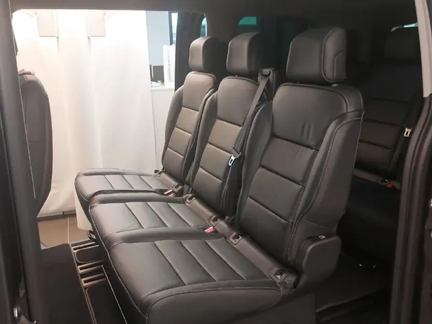 PEUGEOT Traveller Standard 2.0 BlueHDi 180 Business VIP S/S