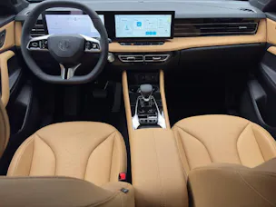 MG HS 1.5 PHEV Luxury